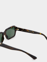 Gucci Rectangular Frame Sunglasses in Dark Brown Tortoiseshell