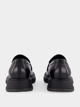 Gucci Black Leather Loafers with Tonal Logo