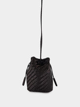 Dragon Diffusion Black Pompom Double Jump Hand-Crocheted Bag