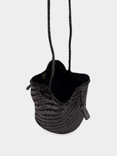 Dragon Diffusion Black Pompom Double Jump Hand-Crocheted Bag