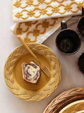 House of Capricorn Handmade Isabel Natural and Yellow Cotton and Linen Placemat