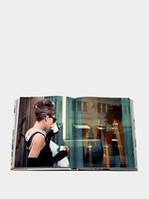 Assouline Fifth Avenue: 200 Years of Stories and Legends