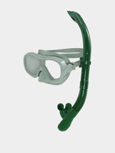 Petites Pommes Calile and Oxford Green Ariel Snorkeling Set