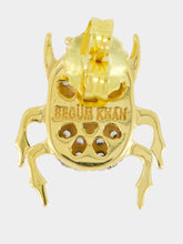 Begüm Khan Gold Scarab Piercing