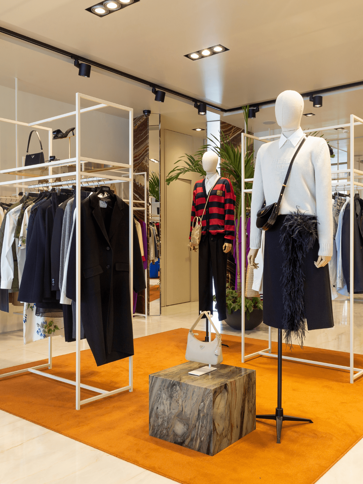 The Inside of Fashion Clinic Boavista Store