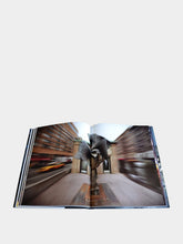 Assouline Manolo Valdés: Monumental Sculpture