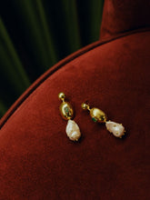 FENOMENA Gold Tokyo Pearl Drop Earrings