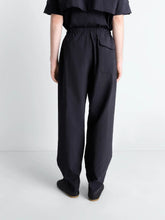 Lemaire Squid Ink Washed Technical Cotton Parachute Pants