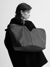 Saint Laurent Black Y Tote in Leather