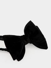 Tom Ford Black Butterfly Velvet Bow Tie