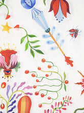 La DoubleJ Turning Tulips White Medium Tablecloth