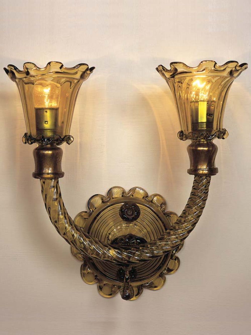 Topaz Wall Lamp Sconce