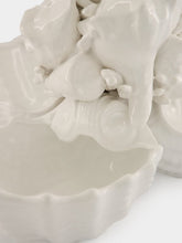 Les Ottomans White Coral Ceramic Centrepiece