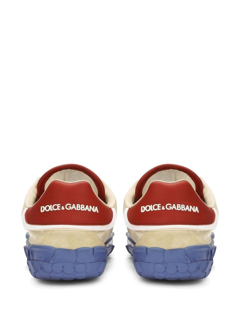 Dolce and cheap gabbana runner