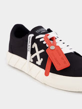 Off-White Low Vulcanized Black Sneakers