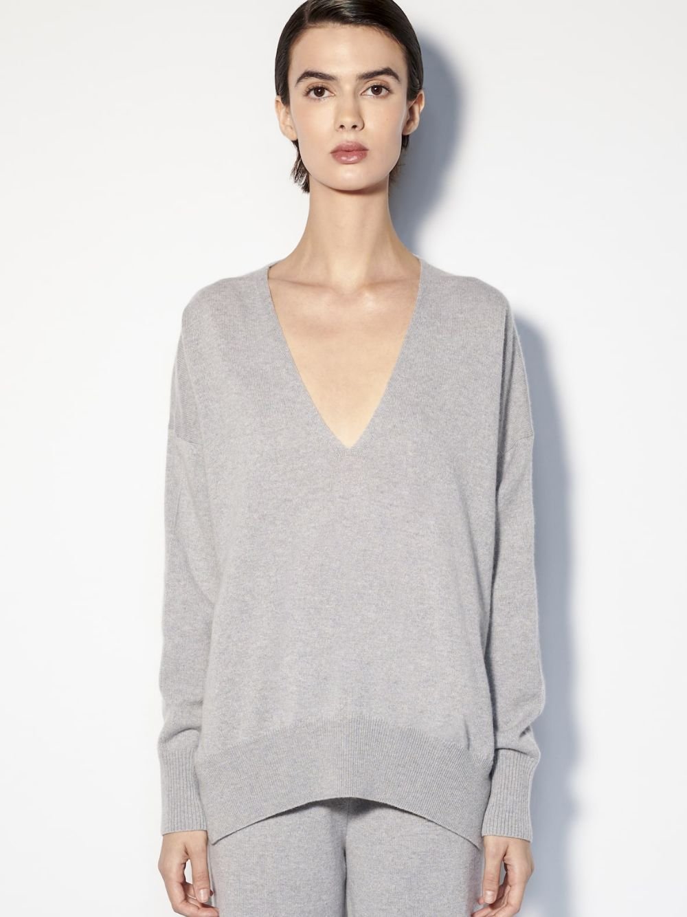 PaulaCashmere V-Neck Jumper at Fashion Clinic