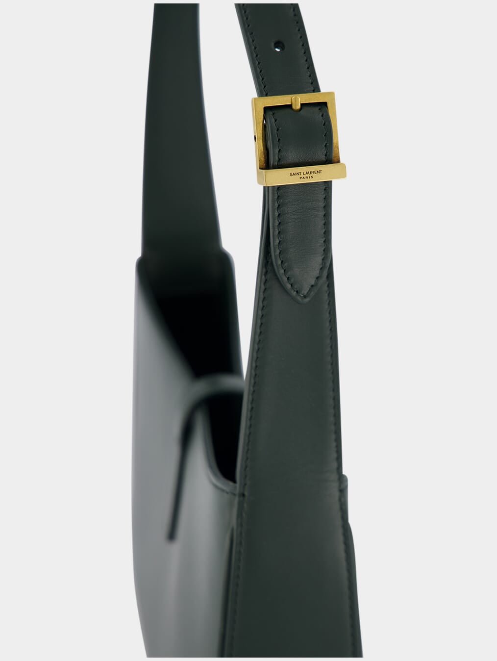 Saint LaurentLe 5 À 7 Leather Shoulder Bag at Fashion Clinic