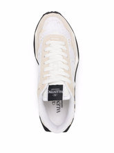 Valentino Garavani Lacerunner Sneakers
