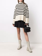 Valentino Garavani Medium Roman Stud Handbag