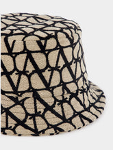 Valentino Garavani Toile Iconographe Bucket Hat